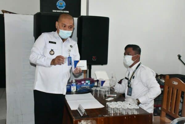 BUKTIKAN PEGAWAINYA BERSIH DARI NARKOBA, BNN KABUPATEN BOALEMO LAKSANAKAN TES URIN