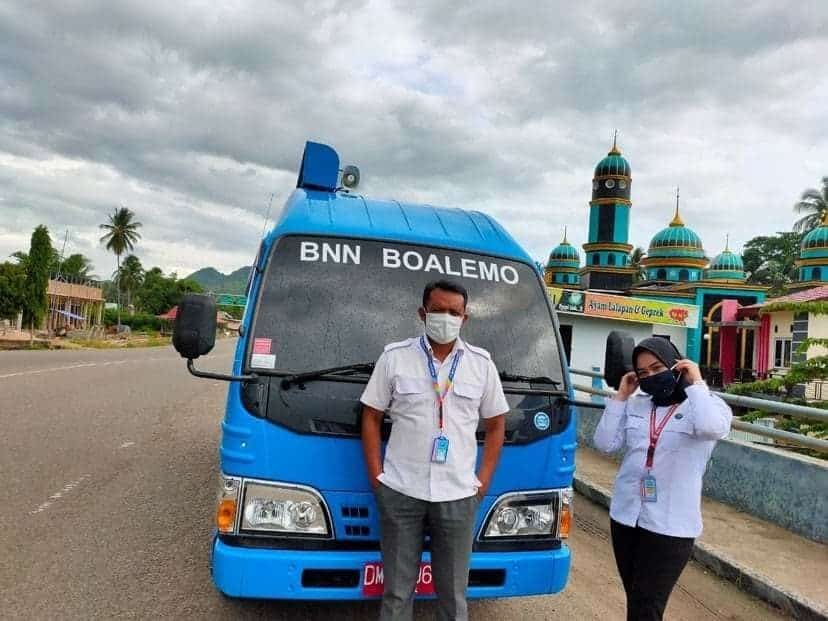 BNNK BOALEMO HIMBAU WARGA TAAT PROTOKOL KESEHATAN BNNK BOALEMO HIMBAU WARGA TAAT PROTOKOL KESEHATAN