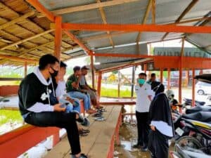 TEMUI WARGA, PENYULUH BNNK BOALEMO SOSIALISASIKAN BAHAYA NARKOBA