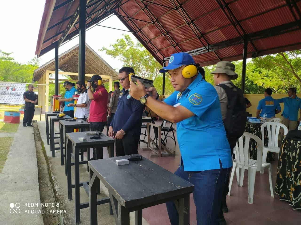 TINGKATKAN KEMAMPUAN MENEMBAK KEPALA BNNK BOALEMO IKUTI LATIHAN BERSAMA TINGKATKAN KEMAMPUAN MENEMBAK KEPALA BNNK BOALEMO IKUTI LATIHAN BERSAMA