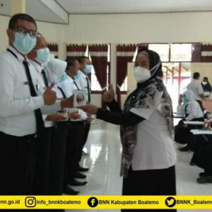 Sosialisasi Dan Tes Urin Pada Pembukaan Latsar CPNS Pemda Boalemo TA 2021