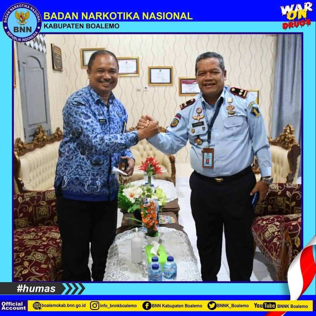 KEPALA BNNK SILAHTURAHMI DENGAN FORKOPIMDA KABUPATEN BOALEMO KEPALA BNNK SILAHTURAHMI DENGAN FORKOPIMDA KABUPATEN BOALEMO