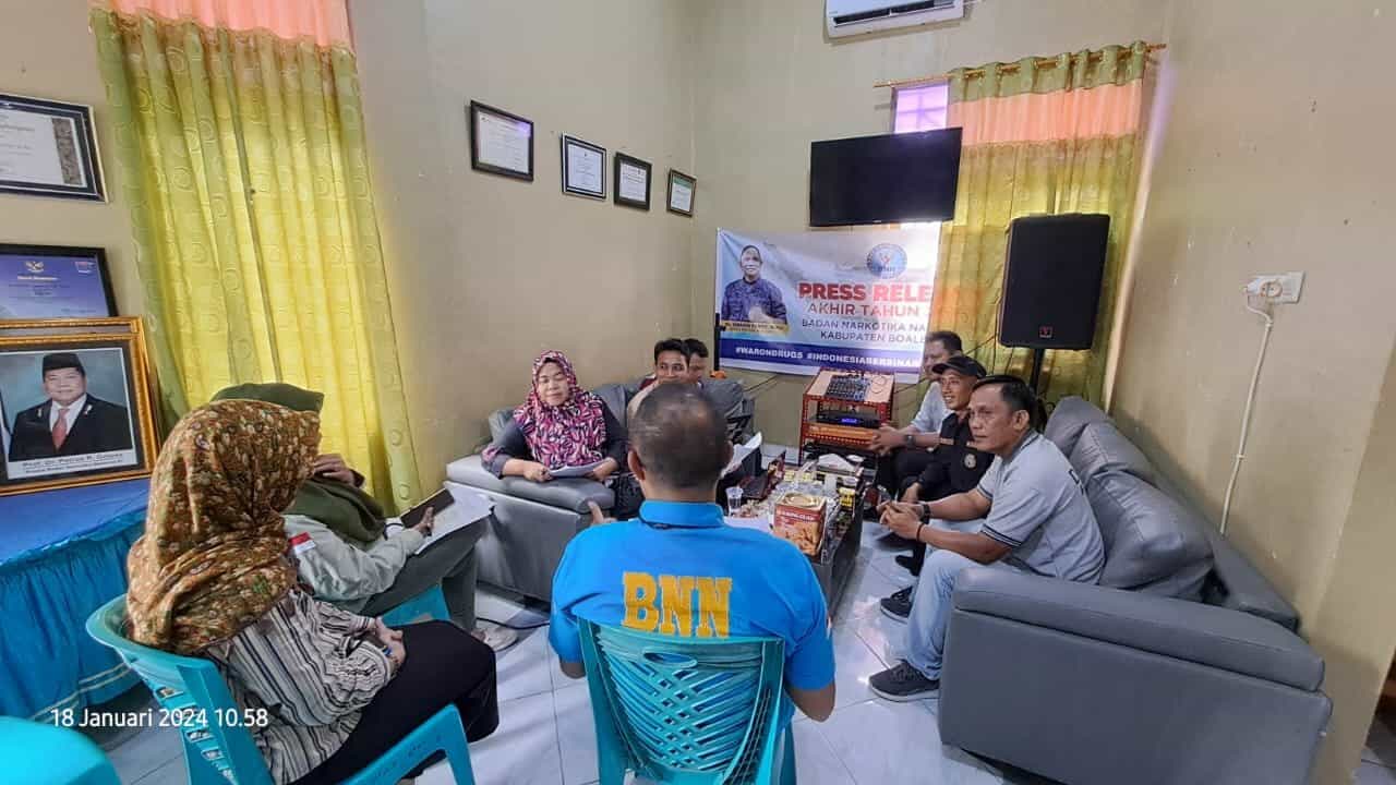 Generasi Muda Siap Berantas Narkoba: Pramuka Boalemo dan BNN Satukan Langkah Generasi Muda Siap Berantas Narkoba: Pramuka Boalemo dan BNNK Satukan Langkah